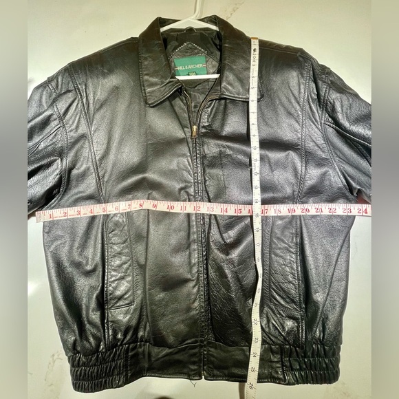 Hill & Archer Leather bomber style jacket, Approx 24” PTP, 26” Long Size 42 - Picture 2 of 11